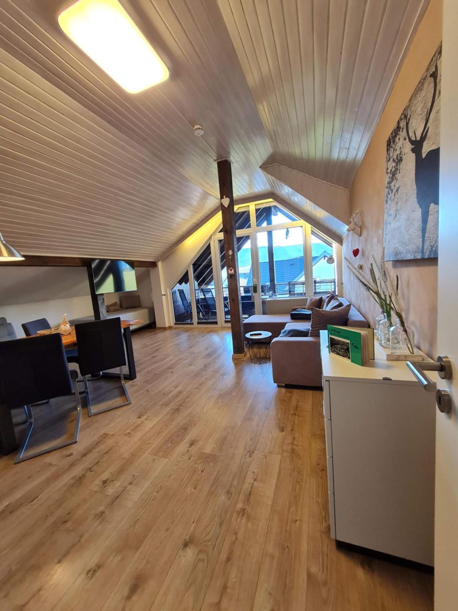 Ferienwohnungen Landhaus Meran Inkl Meinecardplus ヴィリンゲン エクステリア 写真