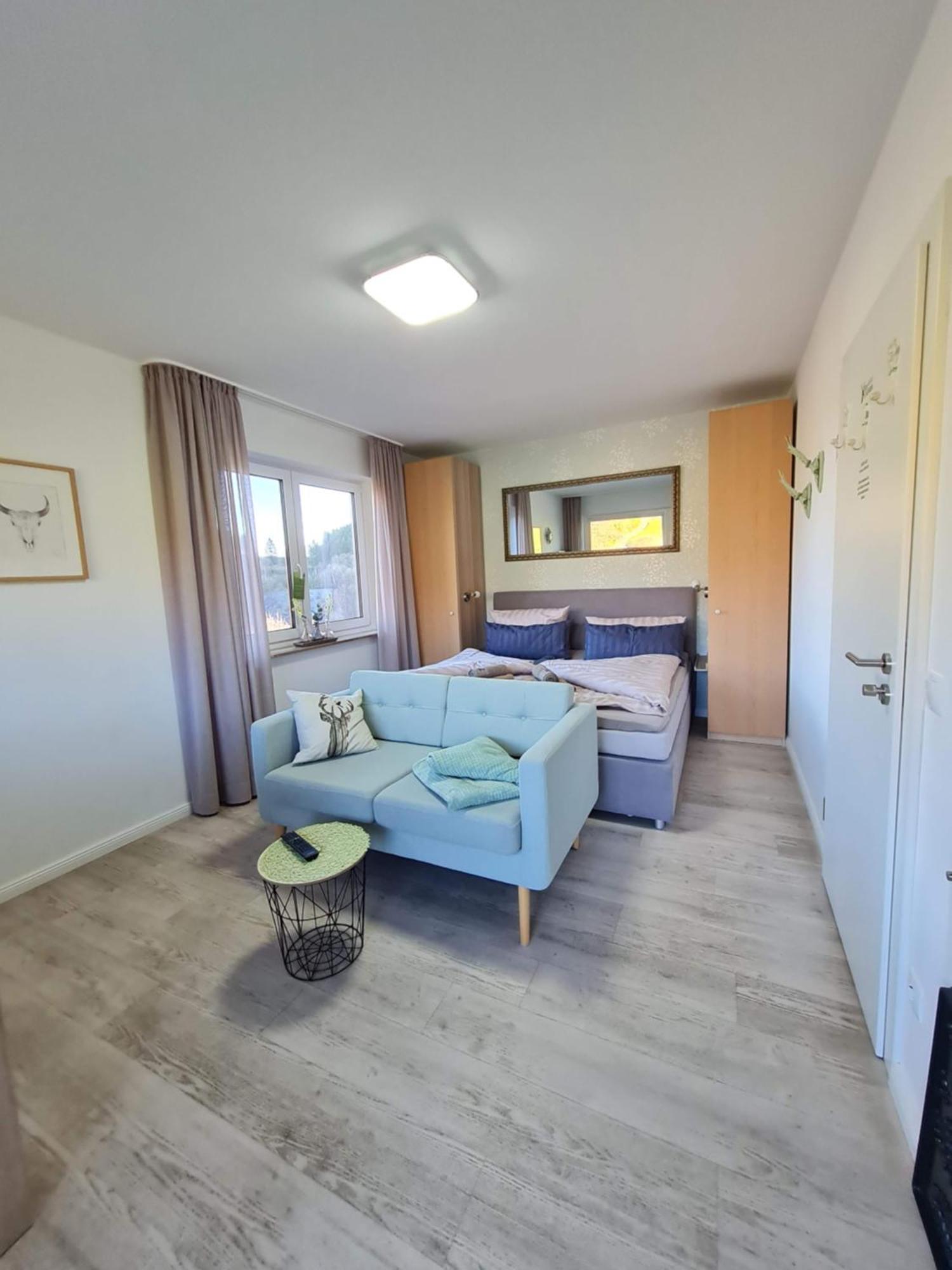 Ferienwohnungen Landhaus Meran Inkl Meinecardplus ヴィリンゲン エクステリア 写真